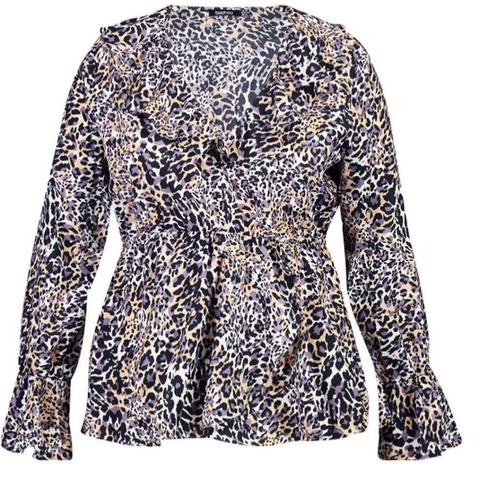 Plus Leopard Plunge Top size 20